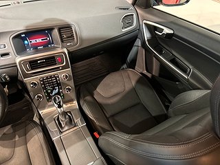 Volvo V60 Cross Country D4 AWD Classic Drag VoC Kamera SoV