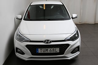Halvkombi Hyundai i20 4 av 24