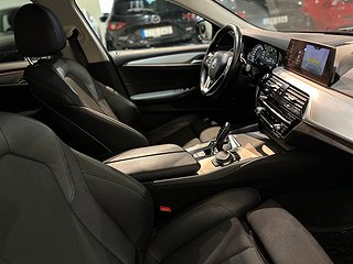 BMW 520 d xDrive Sedan Sport Display Key GPS Dvärm Kamera