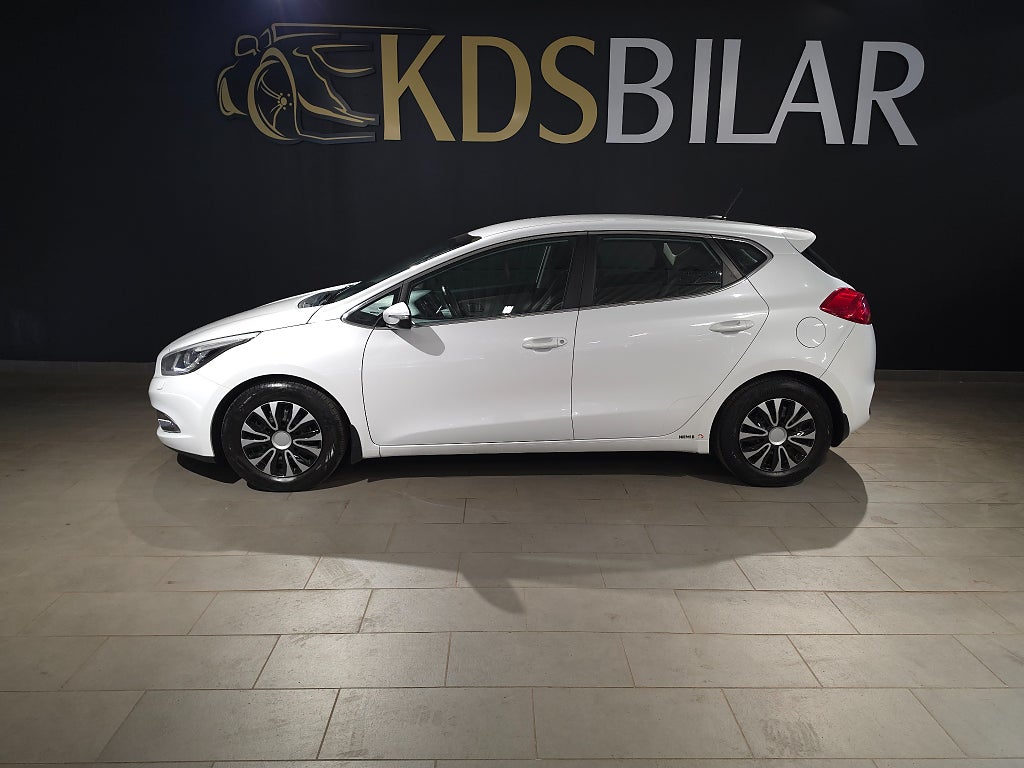 Kia Ceed 1.6 CRDi EX Comfort Euro 5 110hk 5dr | Backkamera