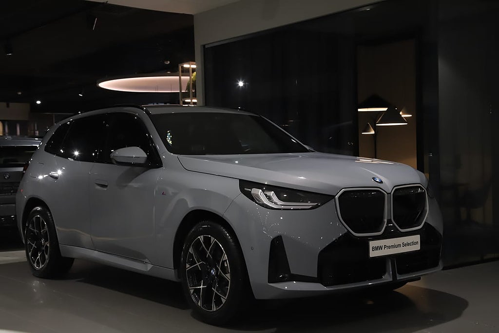 BMW X3 xDrive 30e M Sport / Rattvärme / DAP / Tonade