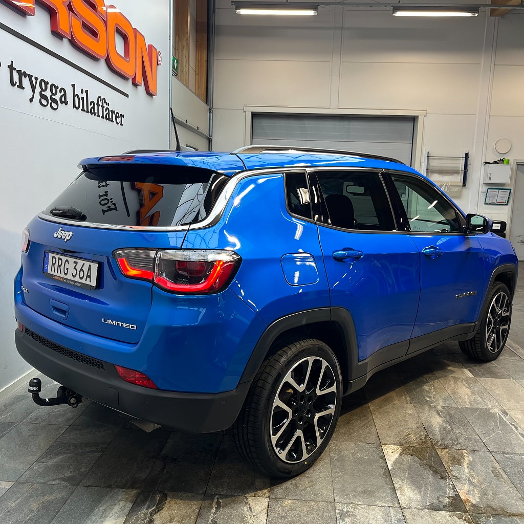 Jeep Compass 4,99% 1.4 4WD Navi Backkamera Rattvärme Drag