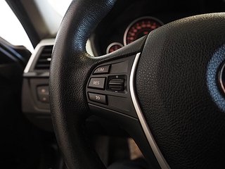 Kombi BMW 320 19 av 23