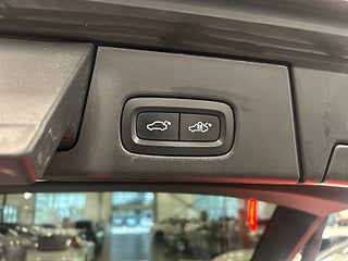 Volvo V90 T6 Plug-In AWD Plus Dark S&V-hjul/Drag/H/K/Skinn/MOMS – bild 18