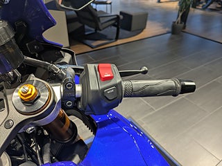 Yamaha YZF-R7 Icon Blue / Finns för beställning!