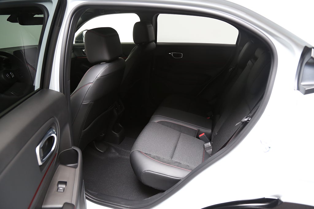 Honda HR-V Advanced Sport Hybrid | 8 År Garanti | 5 år Fri Service 2027