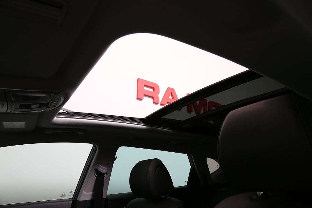 Hyundai Tucson 2,0 CRDi Premium AWD Aut Skinn Pano Dragkrok 2017