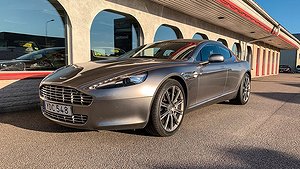 Aston Martin Rapide importerades från Frankrike 2016 och har totalt rullat 7 400 mil.