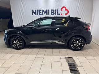 Toyota C-HR Hybrid CVT Executive/Drag/Mvärm/Navi/BKamera/JBL