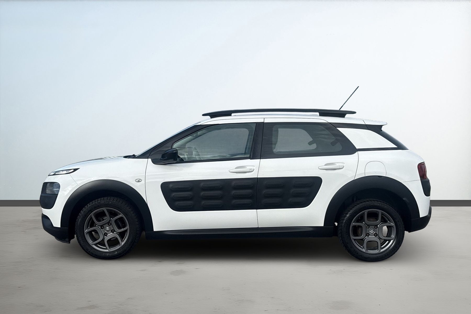 Citroen C4 Cactus 1.2 2014, bild 2/10