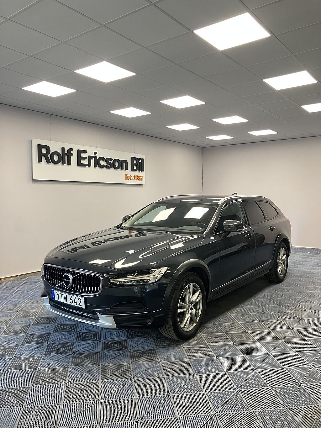 Volvo V90 Cross Country D4 AWD SE