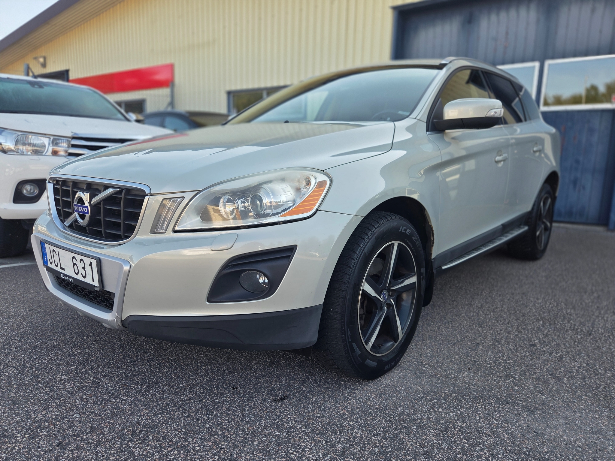Volvo XC60 2.4D Geartronic Summum 175hk 2010, bild 6/36