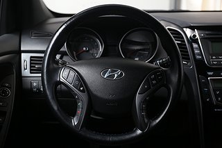 Halvkombi Hyundai i30 8 av 18