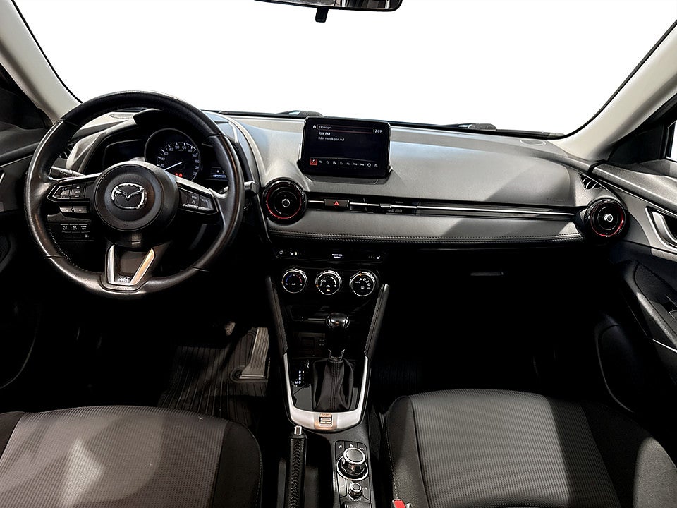 Bild på Mazda CX-3 2.0 SKYACTIV-G 120hk Aut - RATTVÄRME, BACKSENSORER