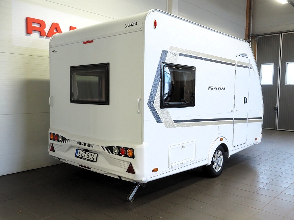 Weinsberg CaraOne 390 PUH Frontkök/Förtält/4-Bäddar 2021