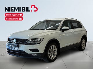 Volkswagen Tiguan 2.0 TSI 4Motion Base LED-ramp Värmare Bkamera Drag S&V – bild 1