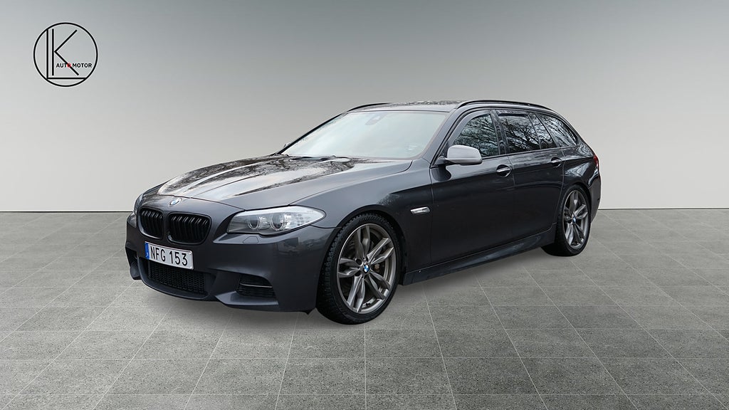 BMW M550 d xDrive Touring M Sport Dragkrok/B-kamera/Panorama