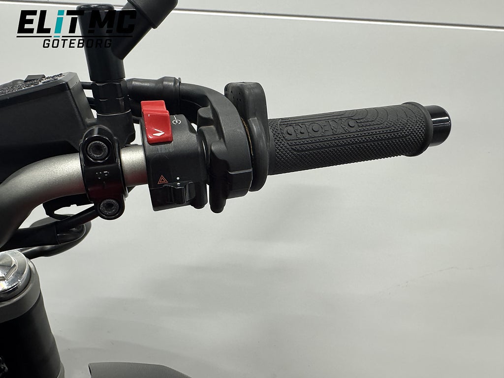 Yamaha MT-07 2014 - miniatyr 17