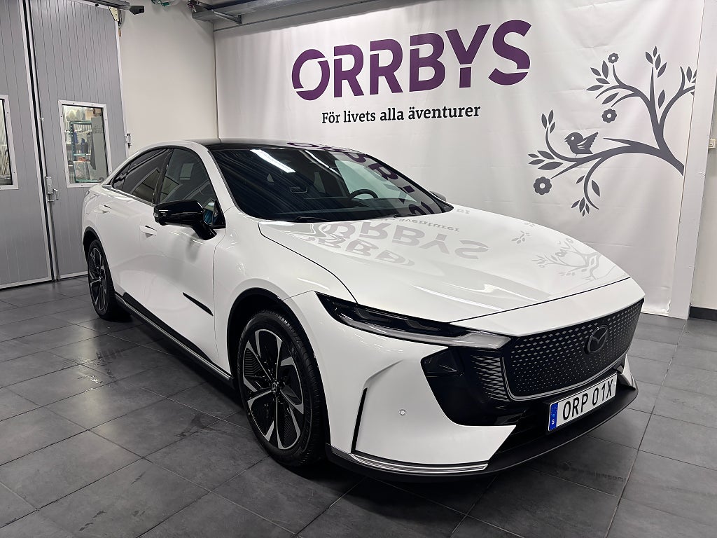 Mazda 6e Long Range 80kWh Takumi Nav Panorama 3.99% Ränta