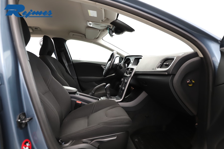 Volvo V40 D2 Your Kinetic 2014, bild 5/54