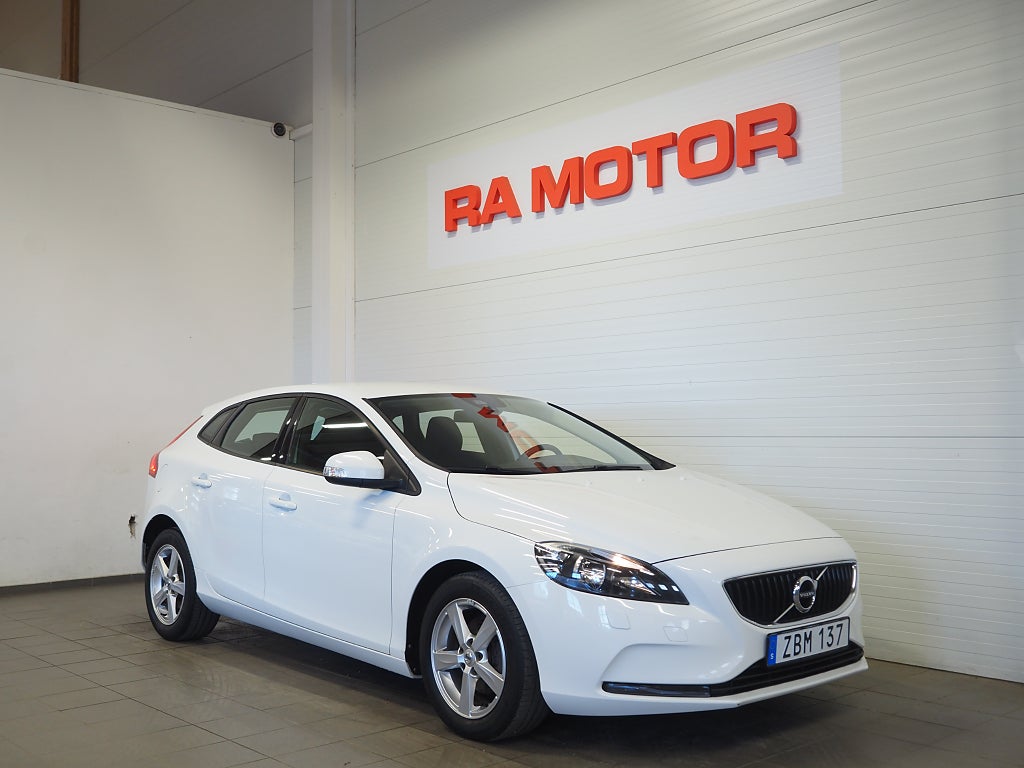 Volvo V40 D2 120hk Kinetic Business II Klimatpkt P-Värmare PDC
