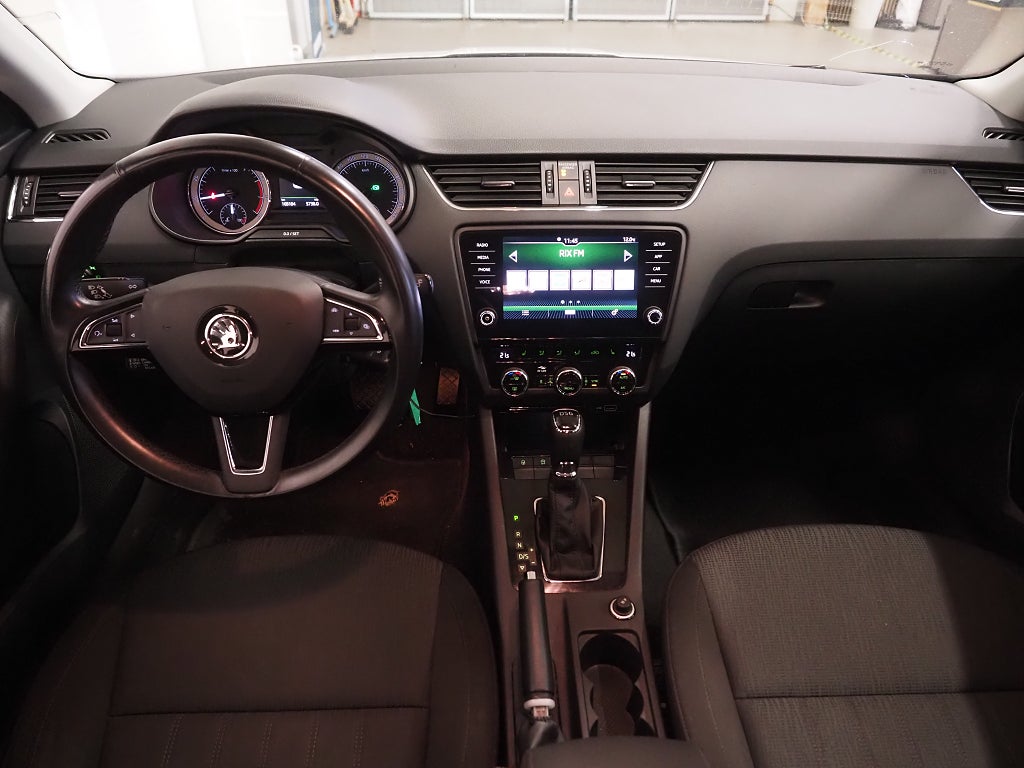 Skoda Octavia Kombi 1.0 115hk DSG Style | Drag | Värmare | 2019