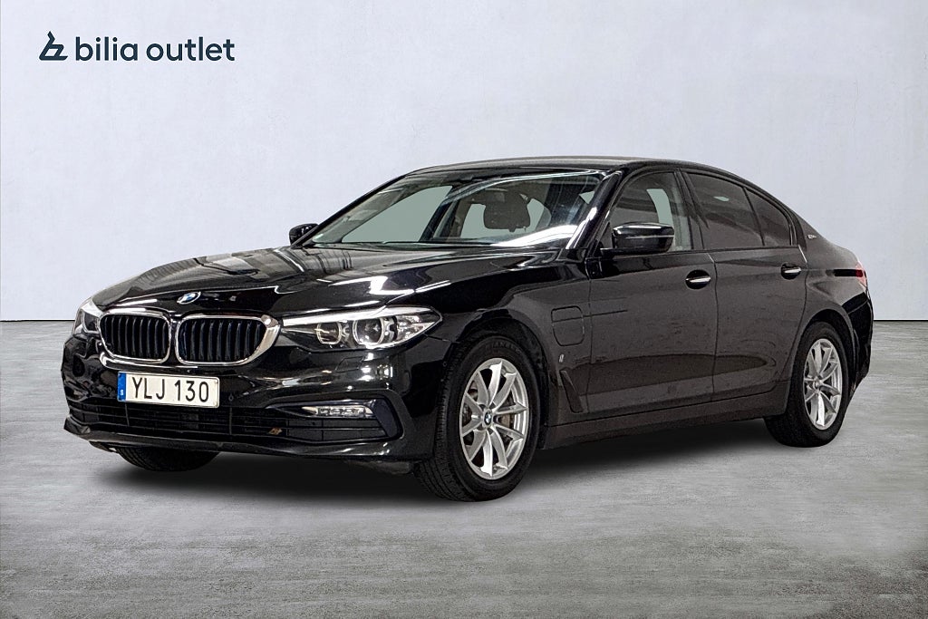 BMW 530e Sedan Steptronic Sport line 252hk Navi Backkamera