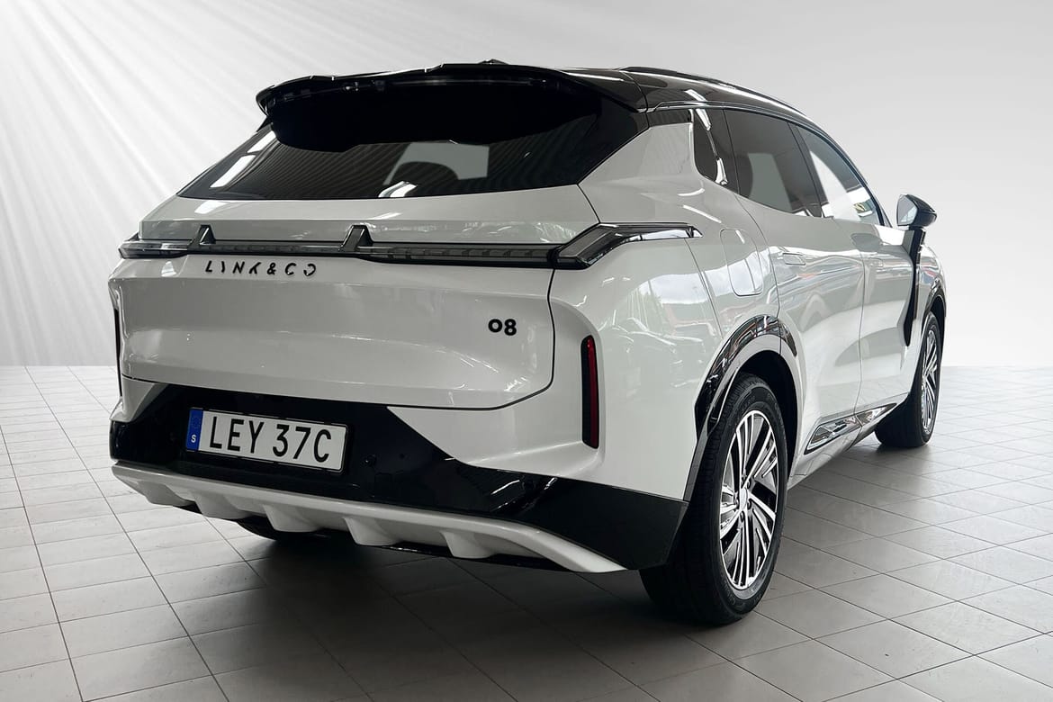 Lynk & Co 08 Core PHEV 2025, bild 4/47