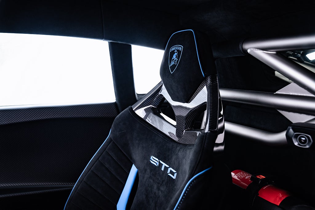 Gallery image 16 of 18