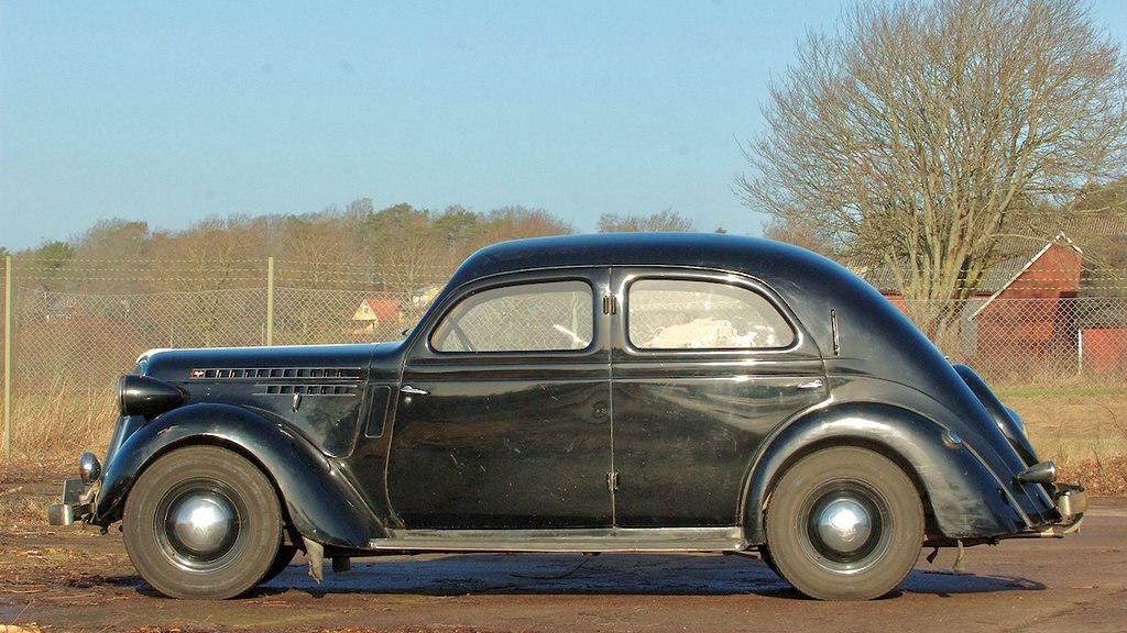 Den här Volvon har haft samma ägarfamilj i 85 år. Foto: Bilweb Auctions