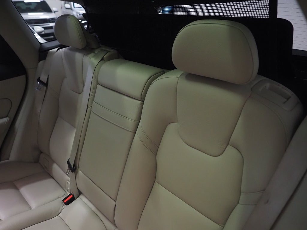 Volvo XC60 D5 AWD Geartronic Inscription Polestar Pano Skinn Navi