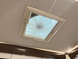 Husbil-integrerad Kabe TM IMPERIAL 860 LGB 29 av 34