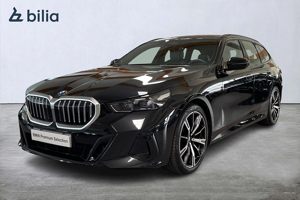 BMW 520d xDrive Touring M Sport H/K Värmare Aktiv Farth. Drag