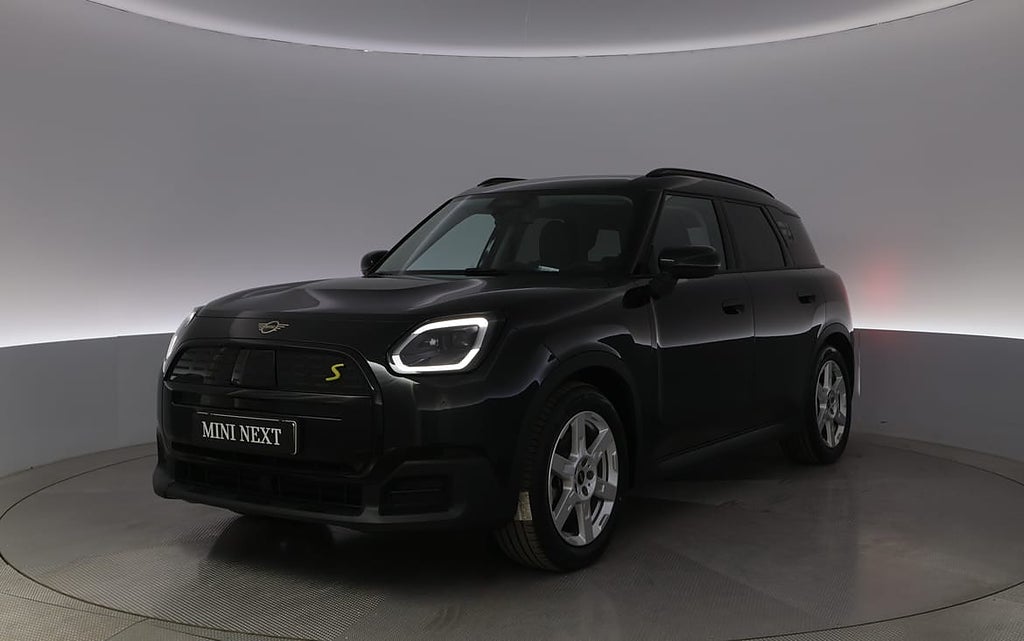 MINI Countryman SE ALL4 Package M Plus, Drag, V-hjul ingår!