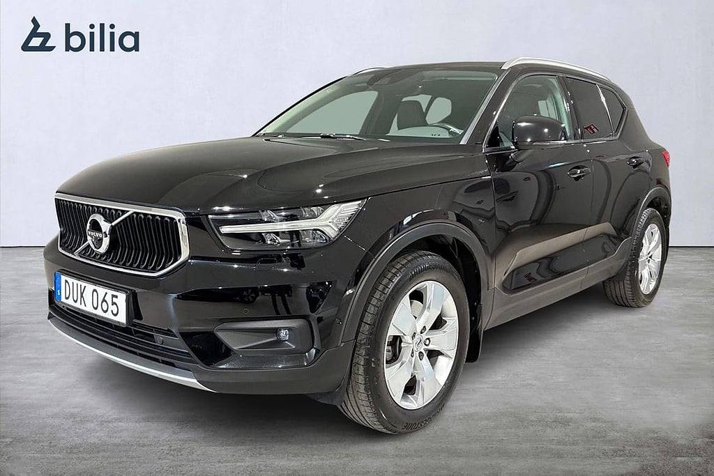 Volvo XC40 D4 AWD Momentum Intro Ed / 360 kamera / Drag
