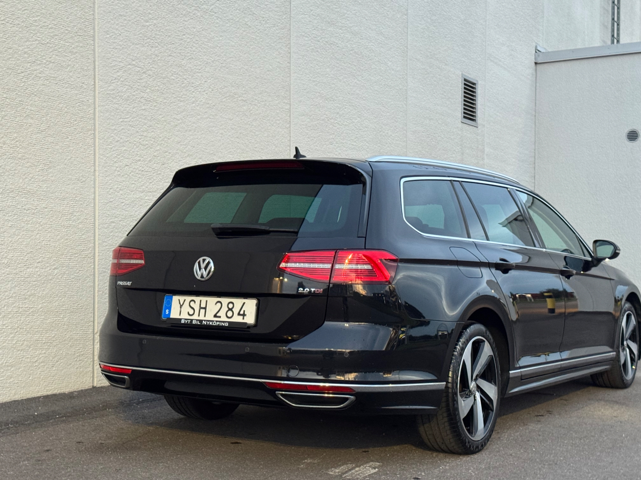 Volkswagen Passat 2018, bild 3/42