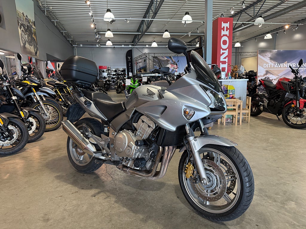 Honda CBF1000A 