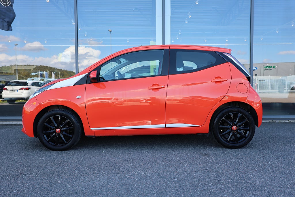 Toyota Aygo 5-dörrar 1.0 VVT-i X-PLAY Touch Euro 6