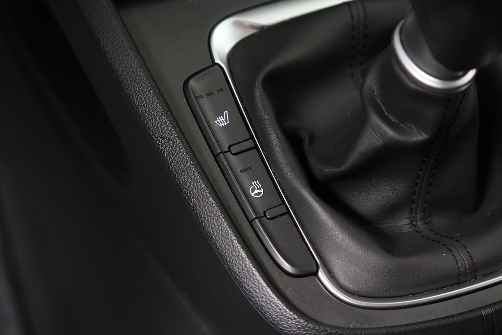 Hyundai Kona 1,0 T-GDI 120hk Essential Kamera Keyless Motorvärmare 2022