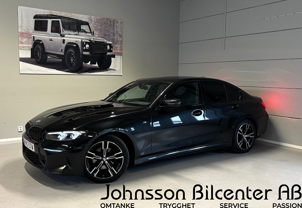 BMW 320D xDrive Sedan M Sport 1 ägare B-kamera Moms Drag 