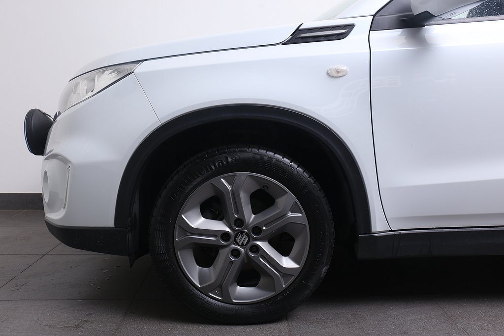 Suzuki Vitara 1,6 VVT i-AWD 120hk GL Plus Nyservad Extraljus 2015