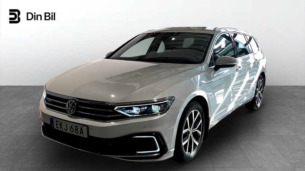 Volkswagen Passat Sportscombi GTE laddhybrid bensin el automat drag