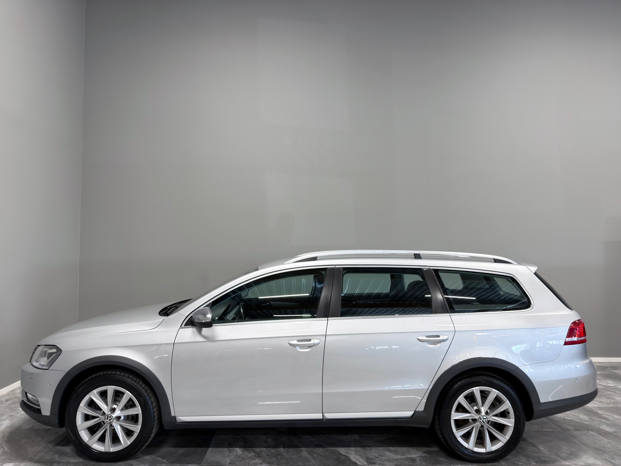 Volkswagen Passat 2013, bild 5/57
