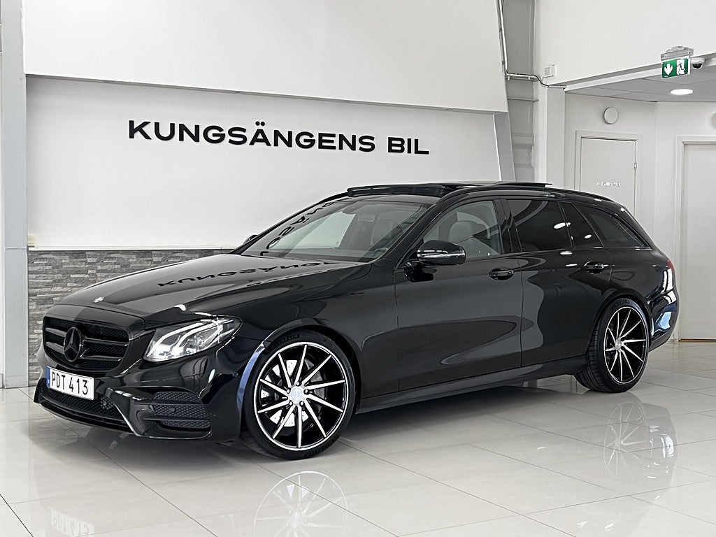 Mercedes-Benz E 220 T d AMG Night Värmare Pano Navi Drag 360° 