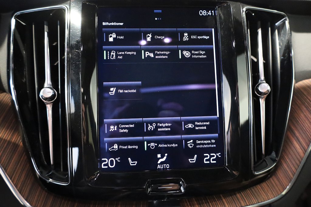 Volvo XC60 Recharge T6 Inscription Exp AWD Pano Skinn Drag 2021