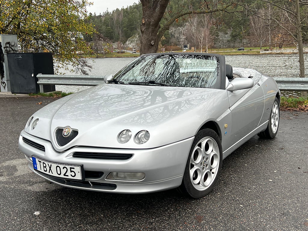 Alfa Romeo Spider 2.0 T.Spark 16V Lusso Pininfarina 