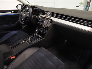 Kombi Volkswagen Passat 14 av 21