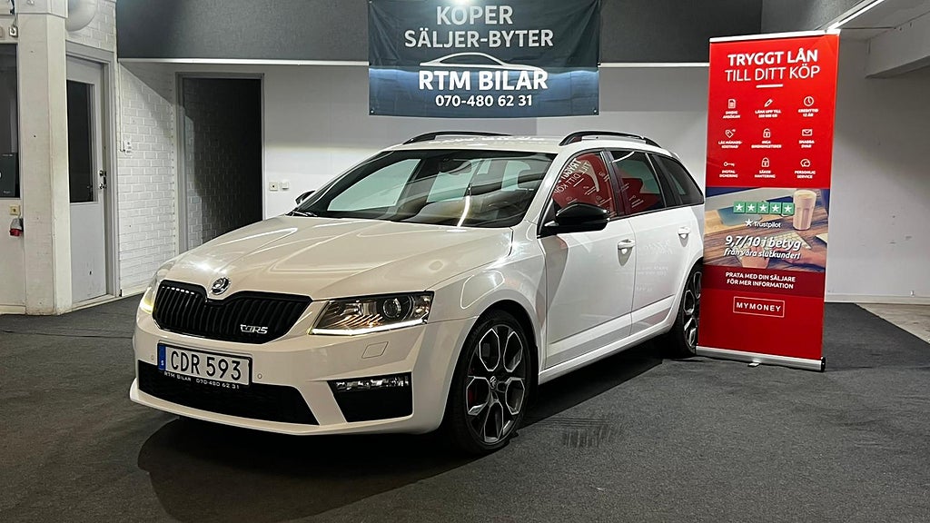 Skoda Octavia Kombi RS 2.0 TDI RS Euro 5 Dragkrok 1392kr/Månaden 