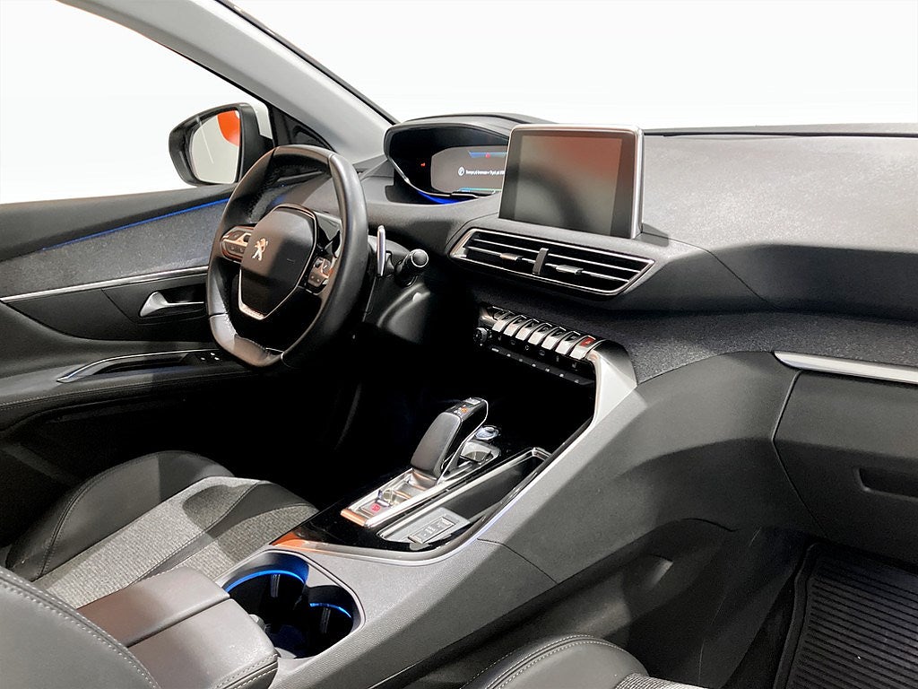 Bild på Peugeot 3008 Allure PHEV 225hk Aut - CARPLAY, MOTORVÄRMARE