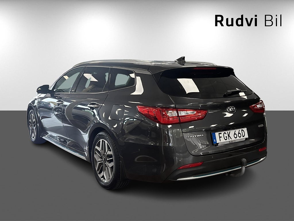 Kia Optima Sport Wagon PHEV Advance Plus 2